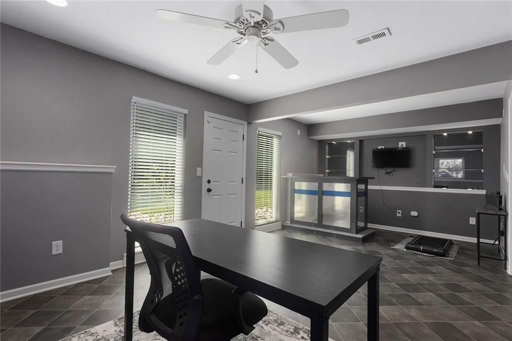 1004 Sloan Circle — photo 21