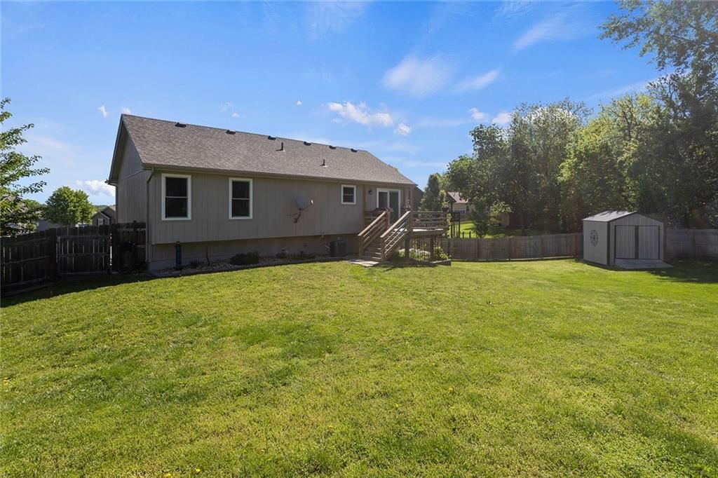 1004 Sloan Circle — photo 28
