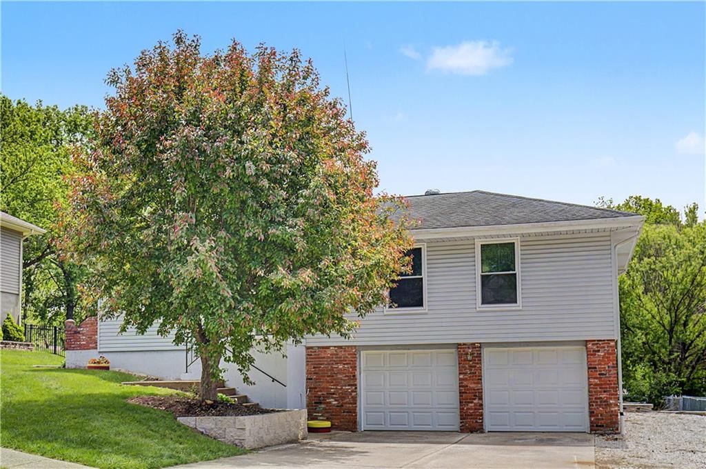 1100 NE 8th Street, Blue Springs, MO