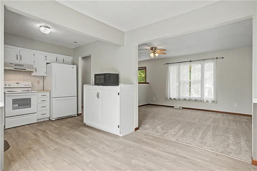 1100 NE 8th Street — photo 8