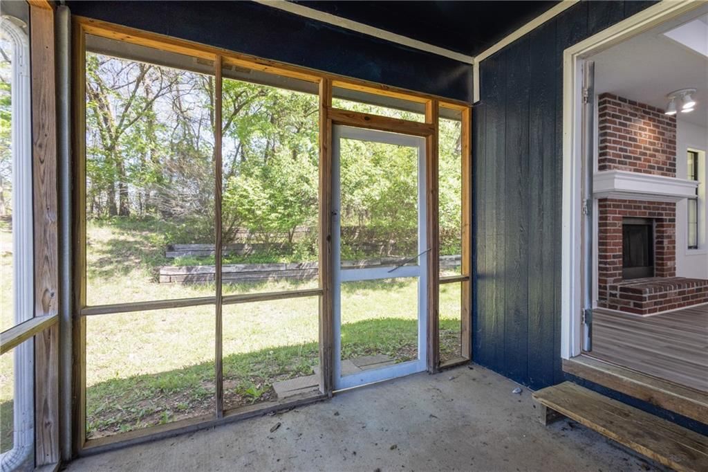 505 Mallory Court — photo 15
