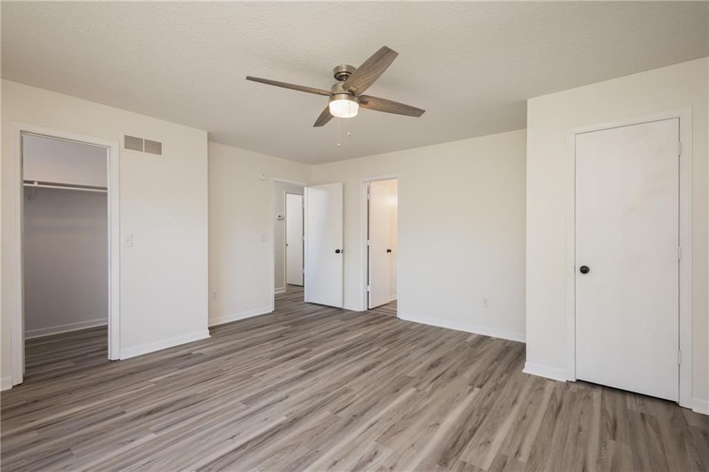 505 Mallory Court — photo 21