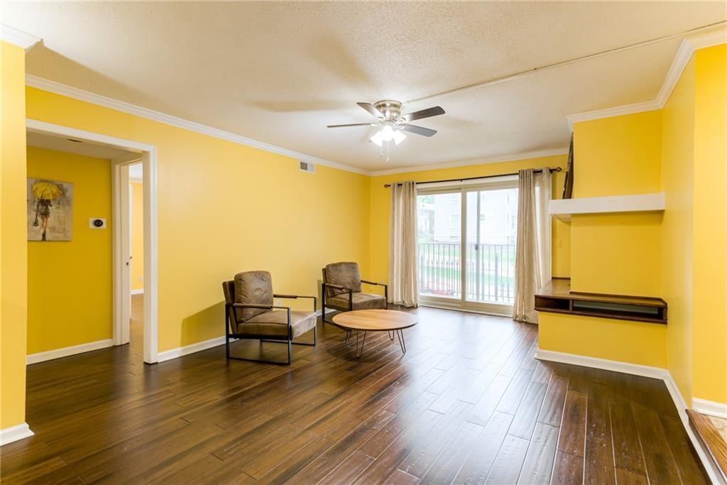 3602 Gillham Road — photo 7