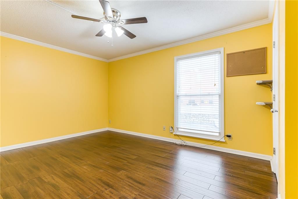 3602 Gillham Road — photo 18
