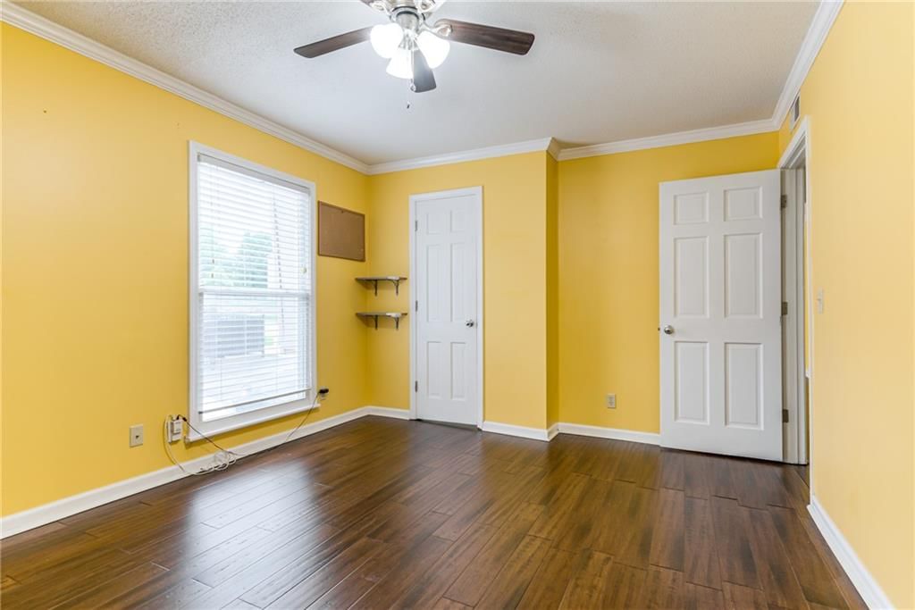 3602 Gillham Road — photo 19