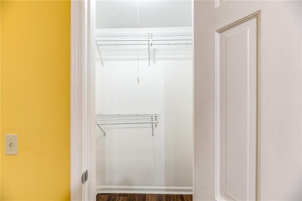 3602 Gillham Road — photo 22