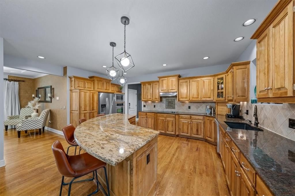 15025 W 128th Street — photo 11