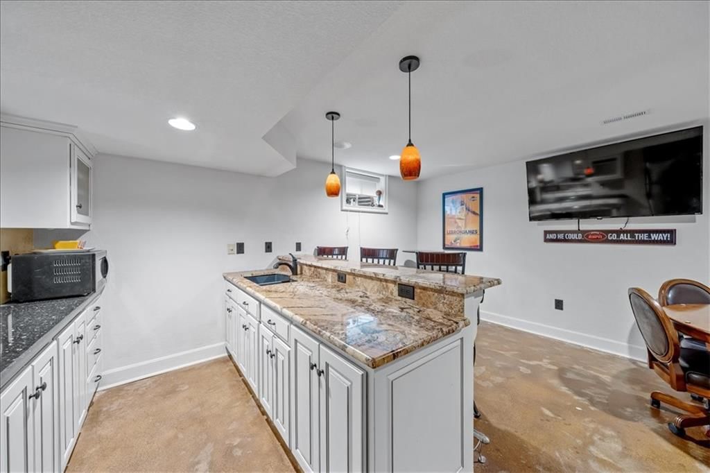 15025 W 128th Street — photo 32