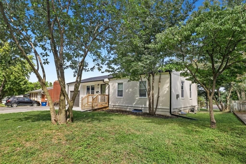 1201 N Indian Lane — photo 4