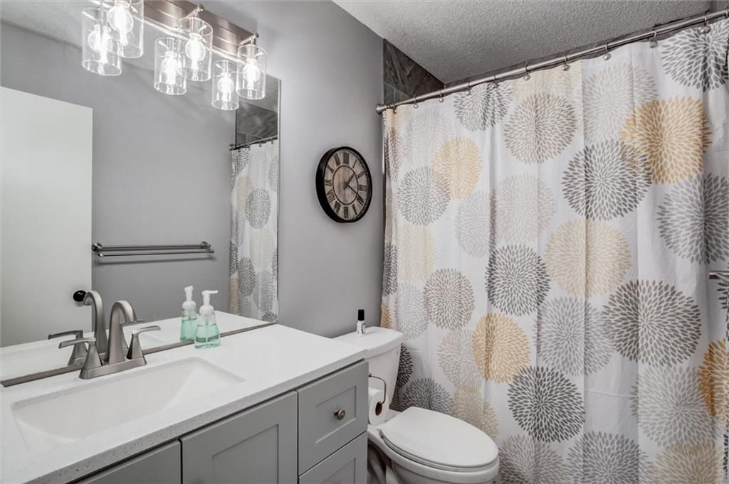 828 S Valley Drive — photo 15