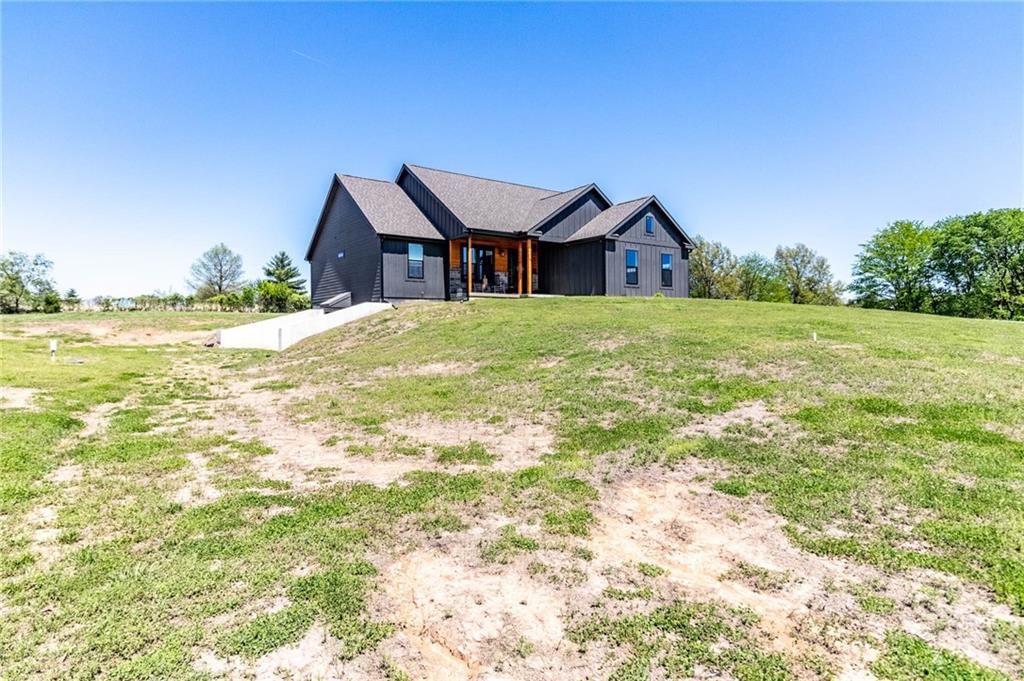 53 SW 150th Road — photo 3