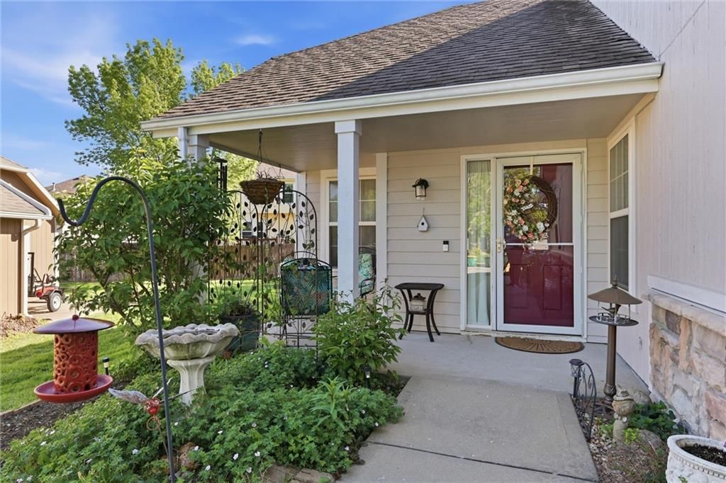 400 W ACORN Street, Gardner, KS