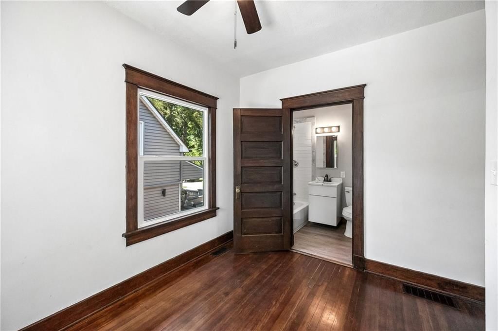 111 Groom Street — photo 20
