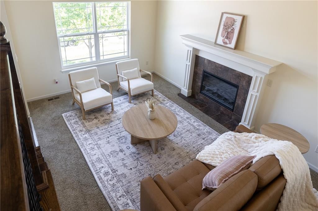 817 W Rader Street — photo 16