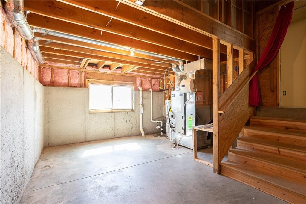 817 W Rader Street — photo 41