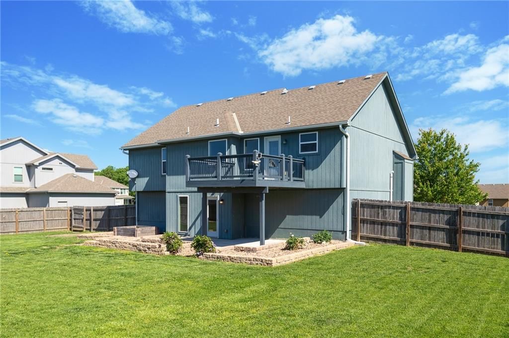 817 W Rader Street — photo 44