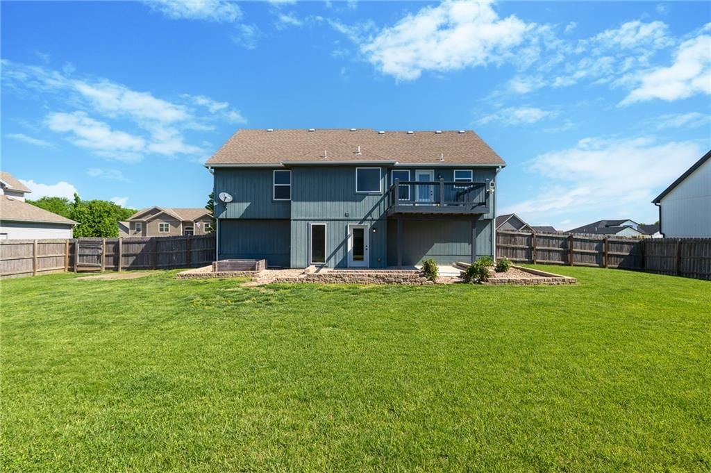 817 W Rader Street — photo 45