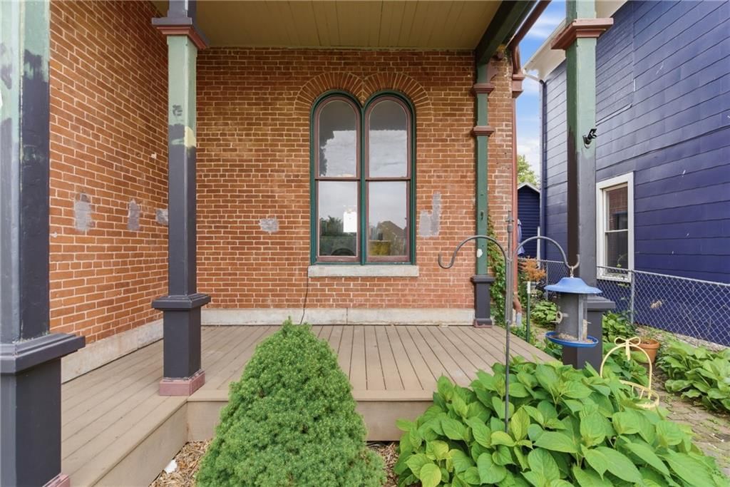 Photo 5 of 42 - 516 Osage Street, Leavenworth, KS 66048