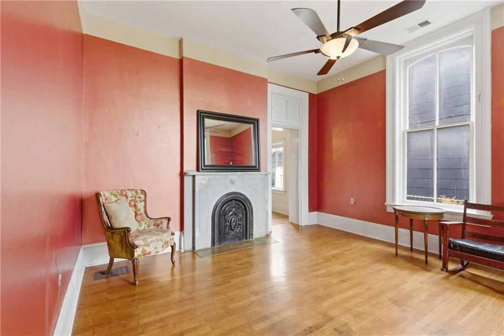 Photo 13 of 42 - 516 Osage Street, Leavenworth, KS 66048