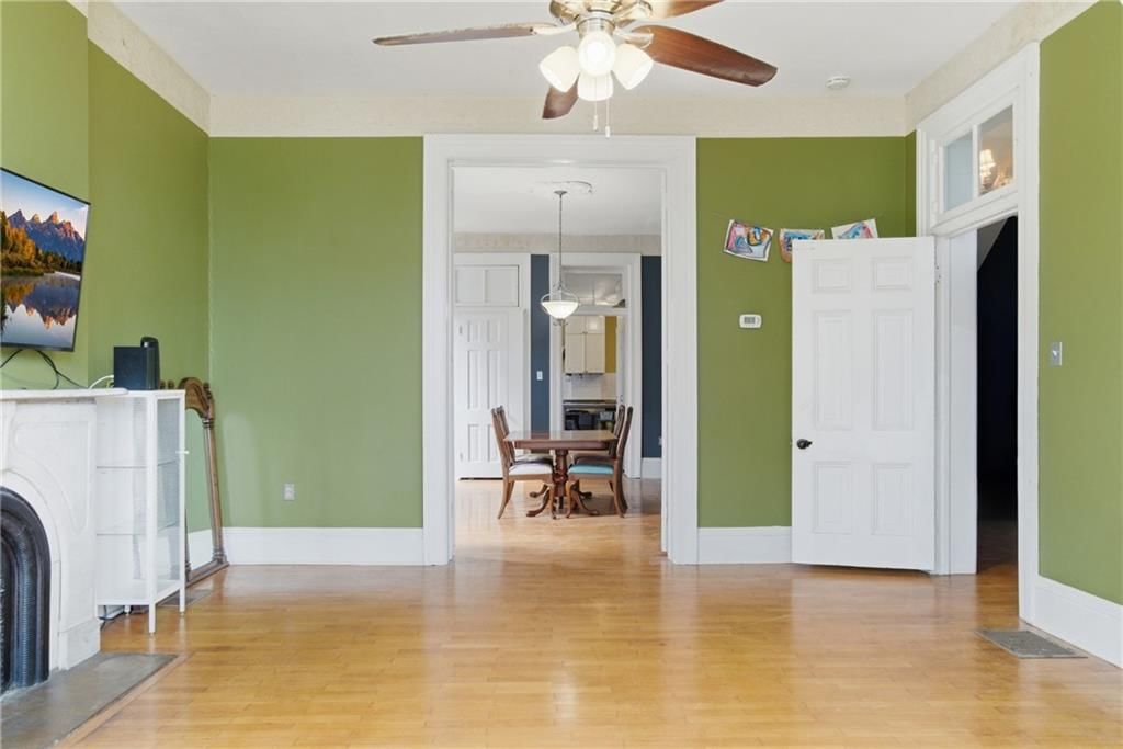 Photo 19 of 42 - 516 Osage Street, Leavenworth, KS 66048