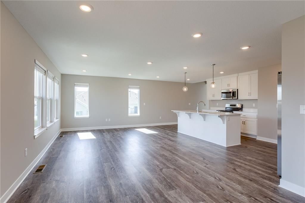 3717 SW Knoxville Court — photo 7