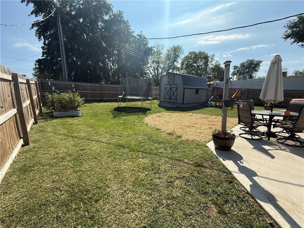 306 Park Street — photo 23