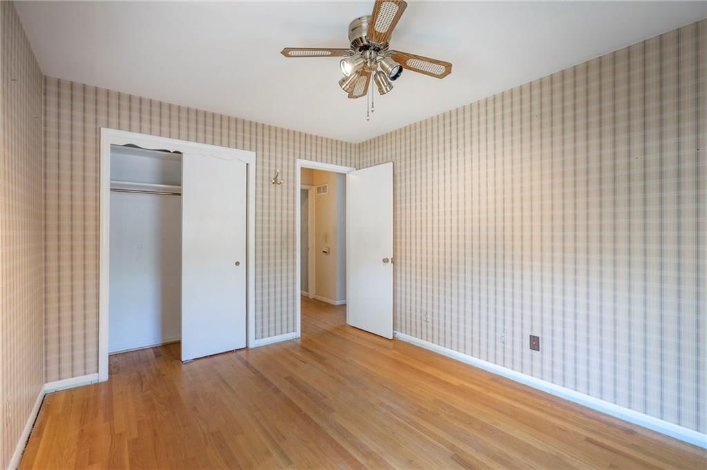406 W 109th Street — photo 27