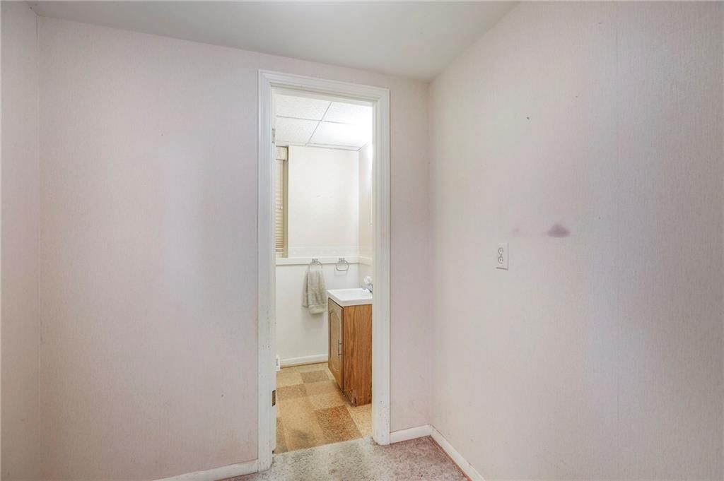 406 W 109th Street — photo 28
