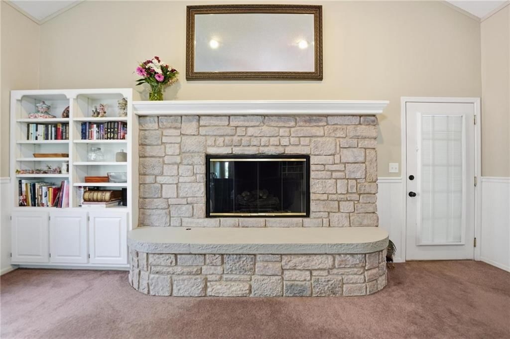 715 Dickinson Road — photo 20