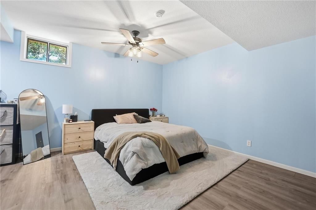 715 Dickinson Road — photo 48