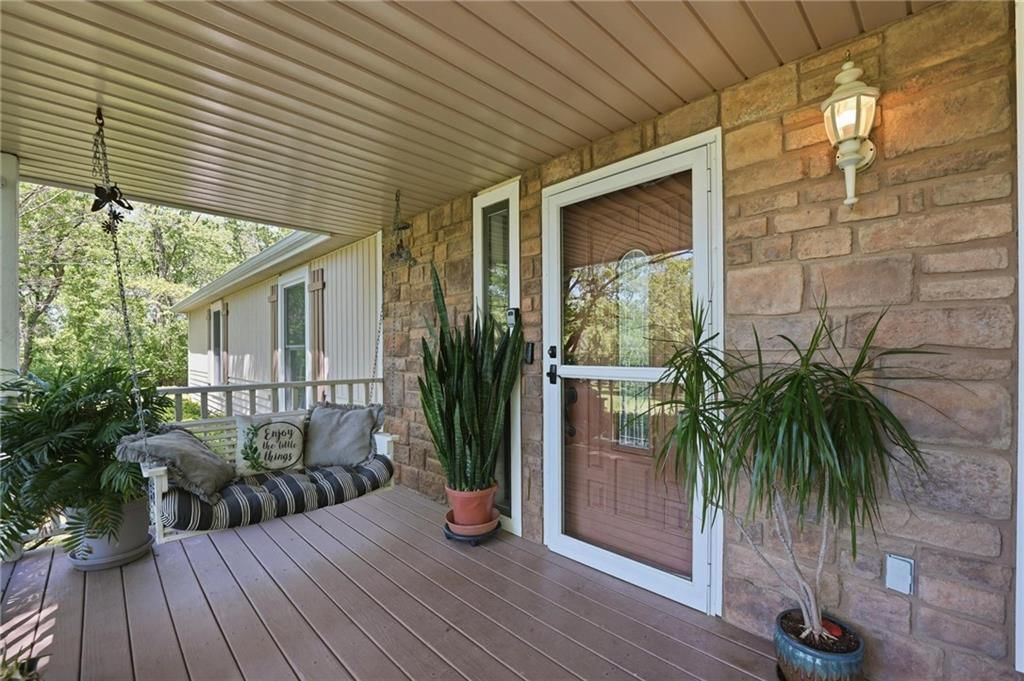 715 Dickinson Road — photo 53