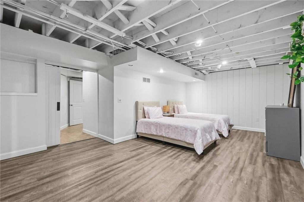 2601 W 121st Street — photo 27