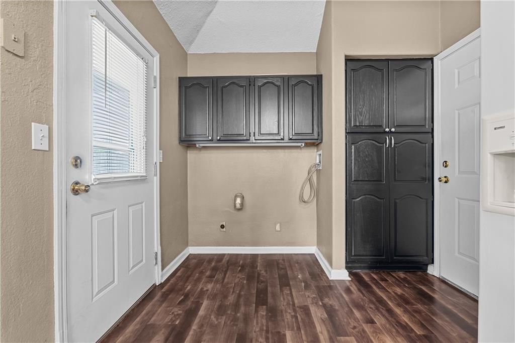 202 E Kirby Road — photo 9