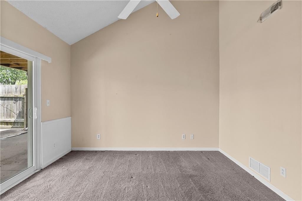 202 E Kirby Road — photo 14