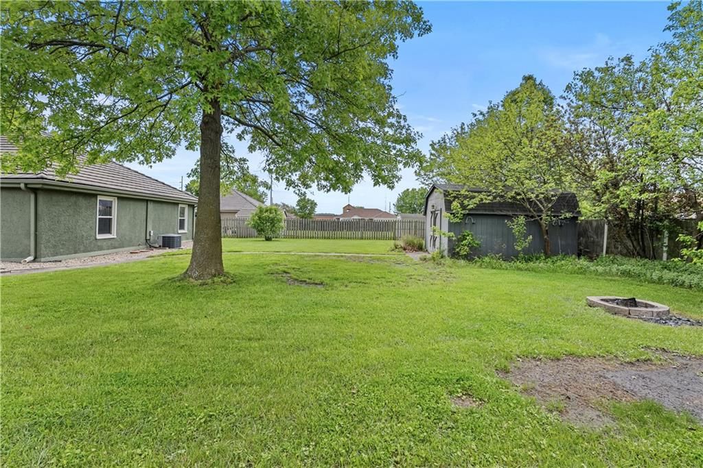 202 E Kirby Road — photo 26