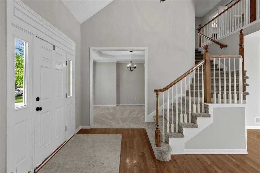 15216 Woodson Street — photo 5