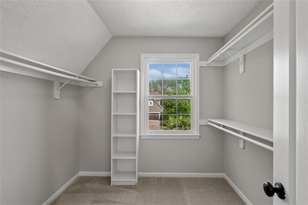 15216 Woodson Street — photo 22