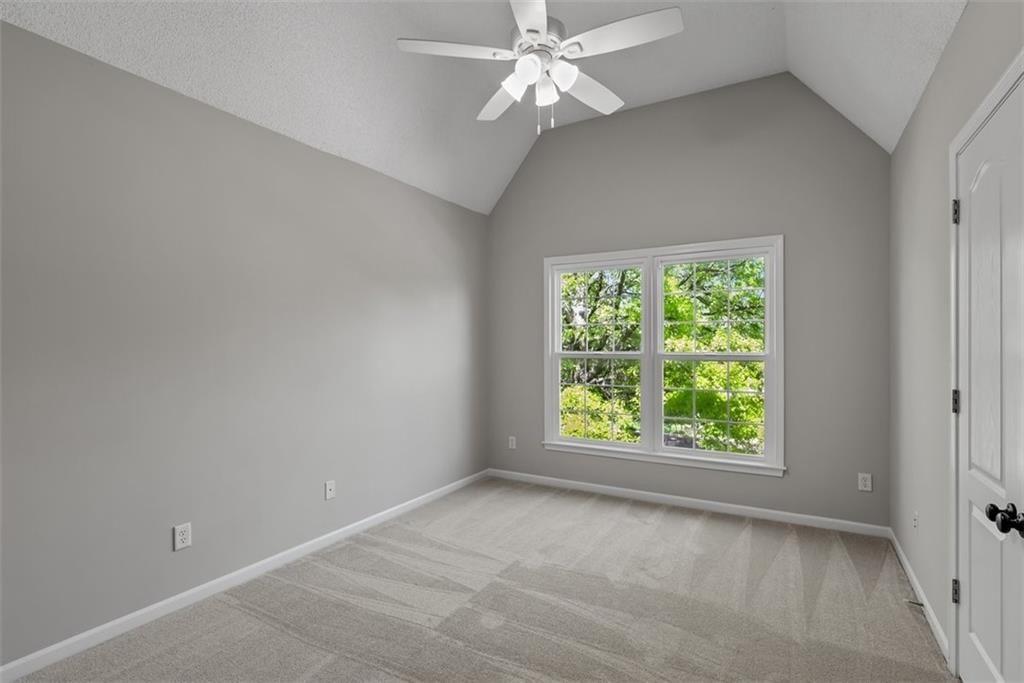 15216 Woodson Street — photo 25