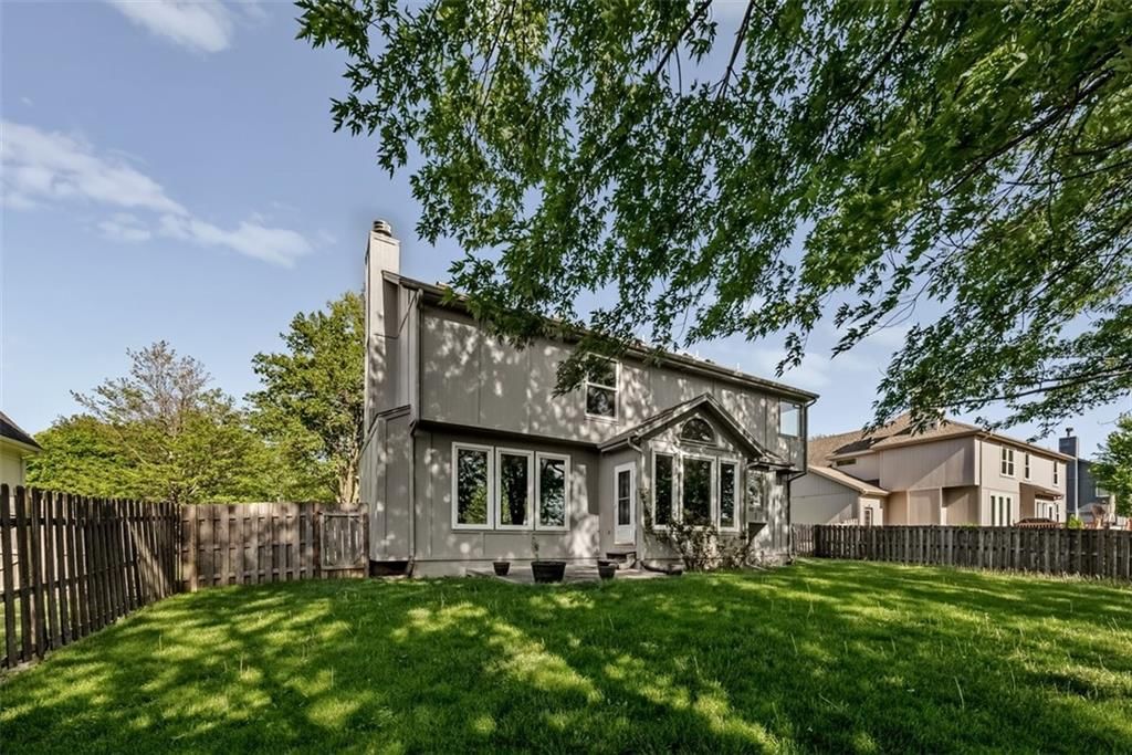 15216 Woodson Street — photo 35
