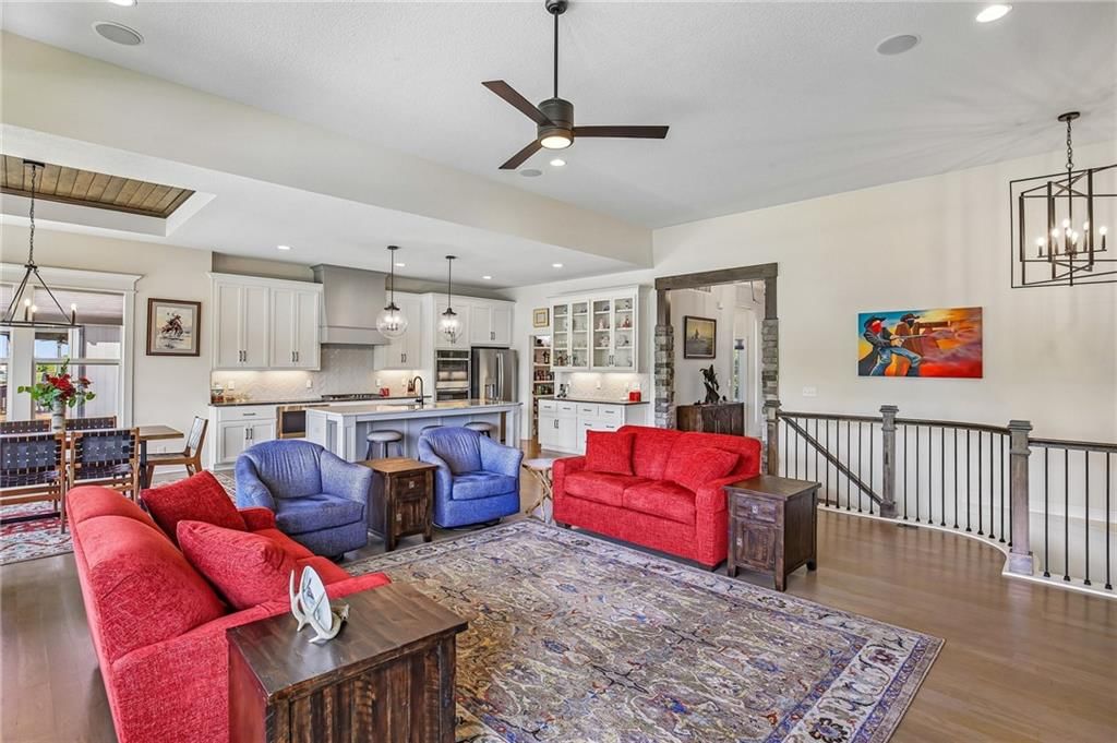 3121 SW Merriam Drive — photo 6