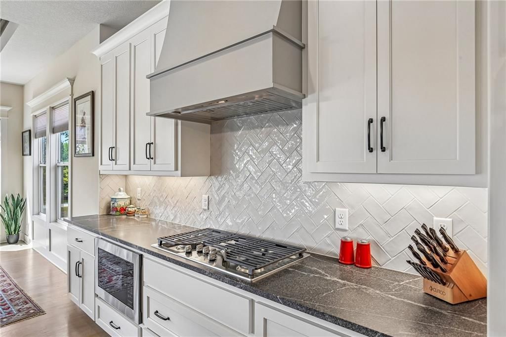 3121 SW Merriam Drive — photo 10