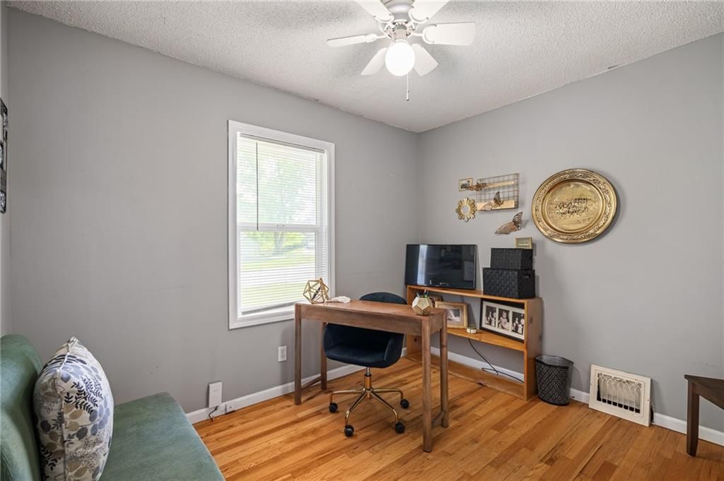7234 Ridge Avenue — photo 17
