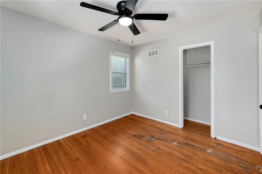 8746 N Troost Avenue — photo 14