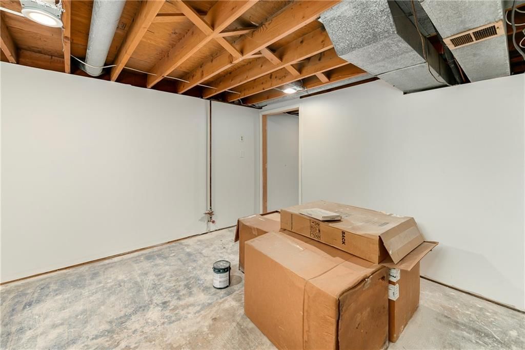 8746 N Troost Avenue — photo 20
