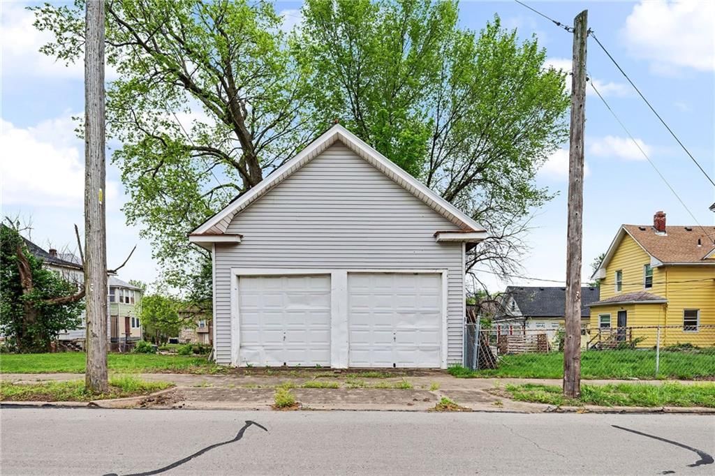 3601 Park Avenue — photo 33