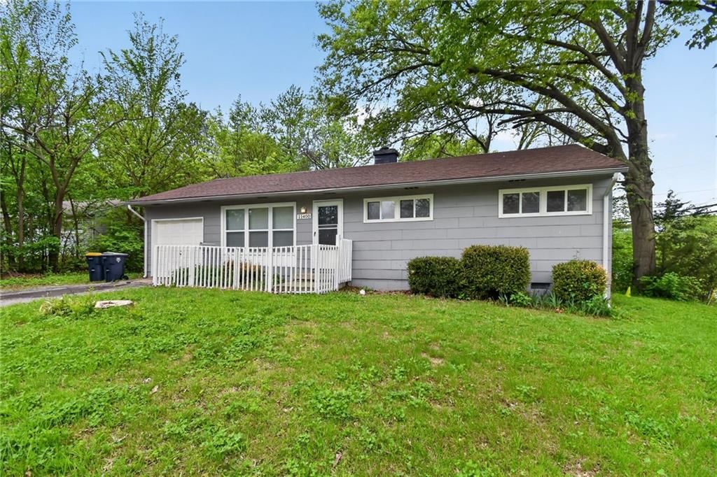 11400 Sycamore Terrace — photo 3