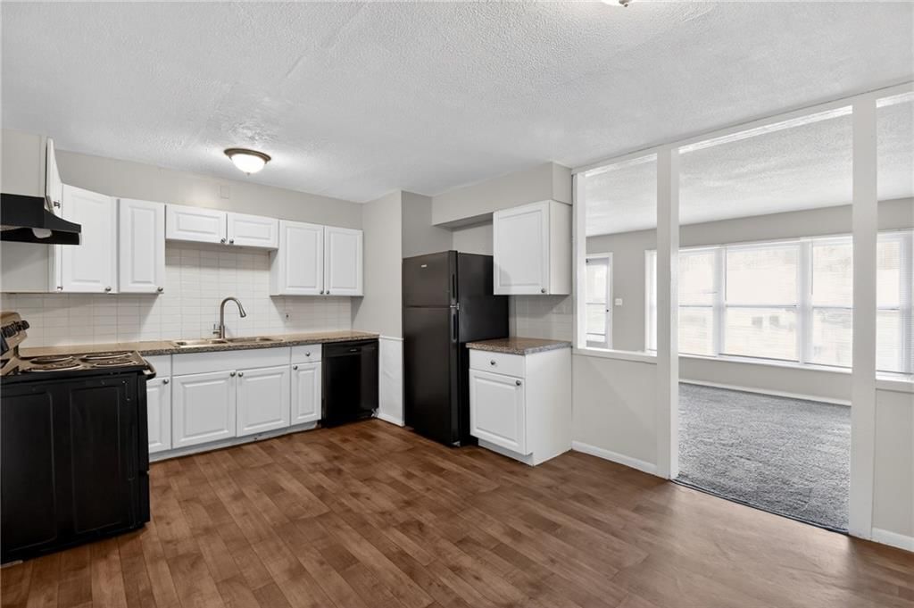 11400 Sycamore Terrace — photo 17