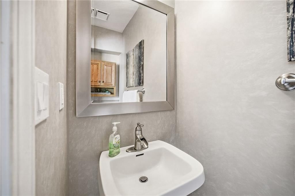 12204 Cherry Street — photo 6
