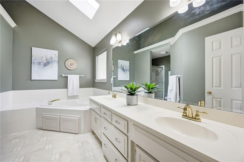 12204 Cherry Street — photo 18