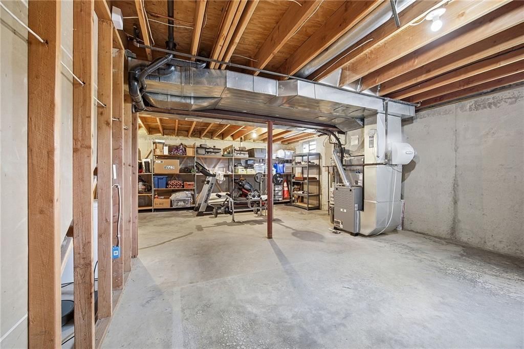 12204 Cherry Street — photo 27